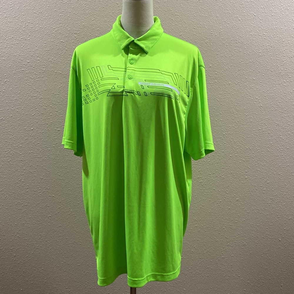 XL Under Armour loose heat gear golf shirt. Awesome 😎 green color